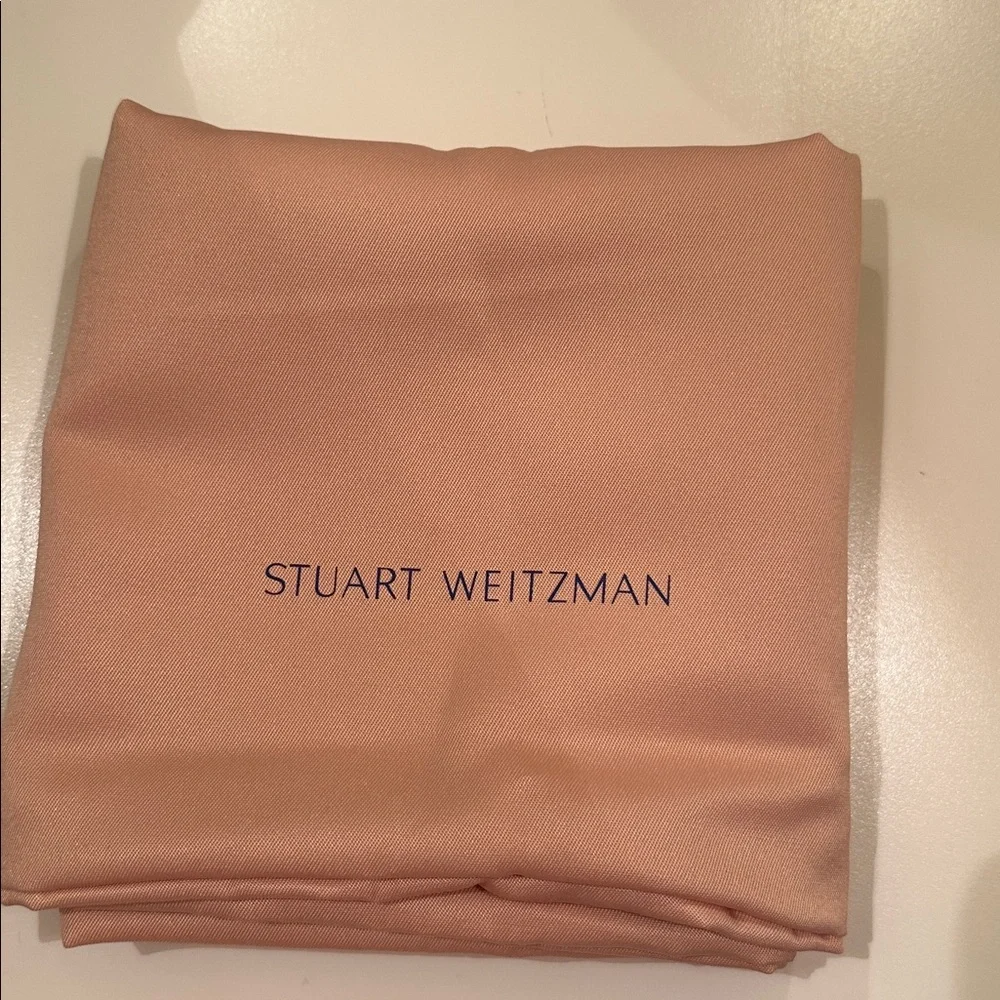Stuart Weitzman chic versatile